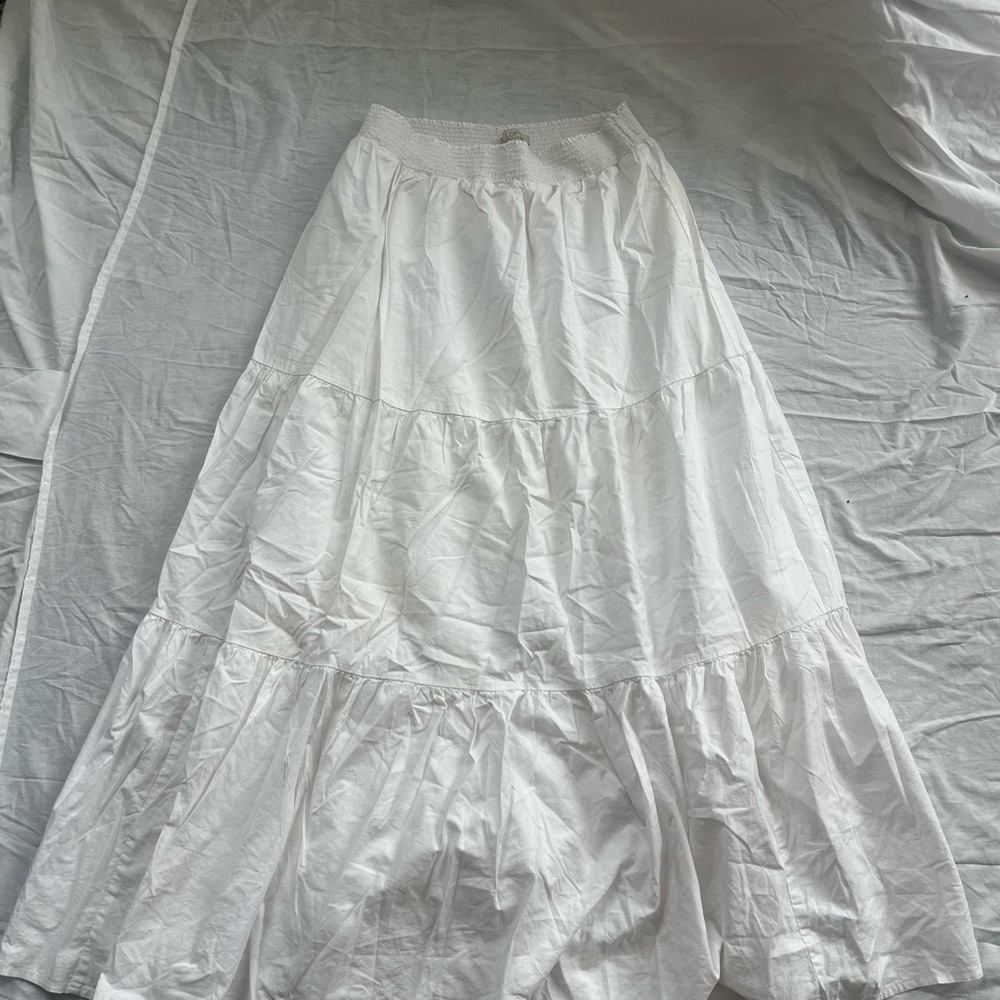 LOFT White Maxi Tiered Skirt
